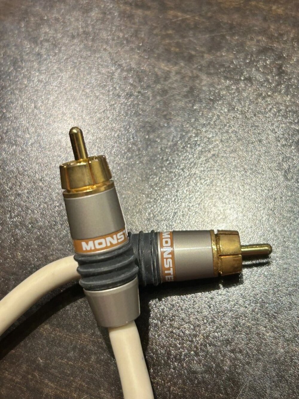 Monster Bass 300 Balanced Subwoofer Cable RCA With Signal Flow 12 FT